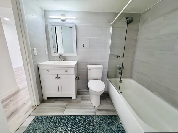 $1,975 | 342 Southwind Drive, Unit 222, North Palm Beach, FL 33408