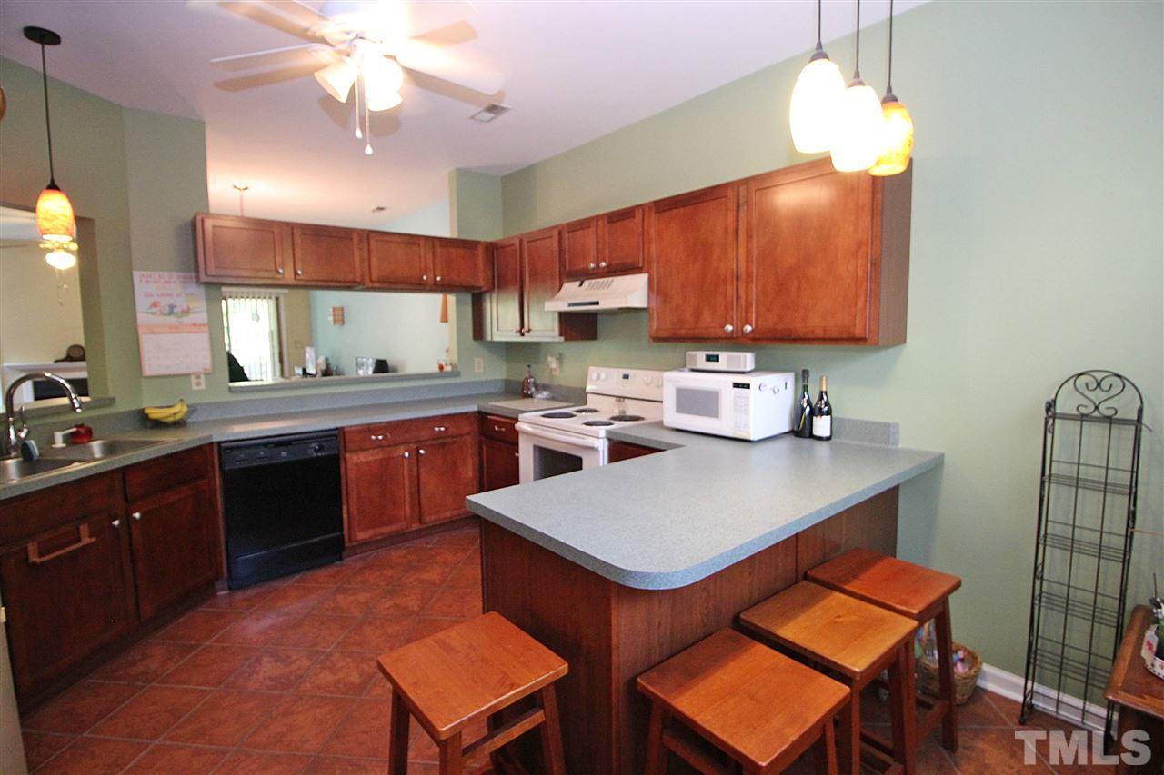 6151 Summer Pointe Place, Unit 102 Raleigh, NC 27606 - Photo 5 of 24 Gallery Image 5