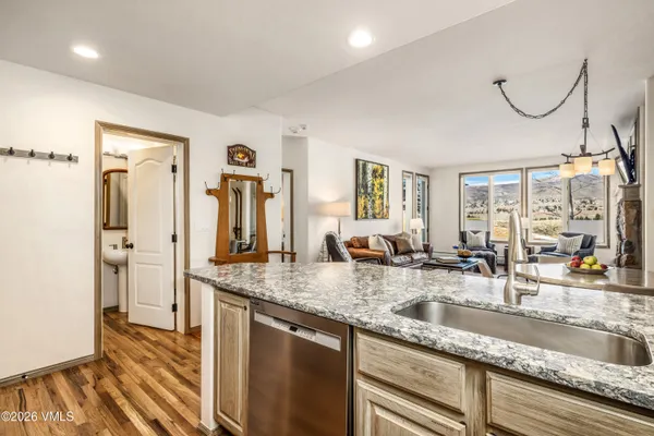 $1,600,000 | 600 Sawatch Drive, Unit 101, Edwards, CO 81632