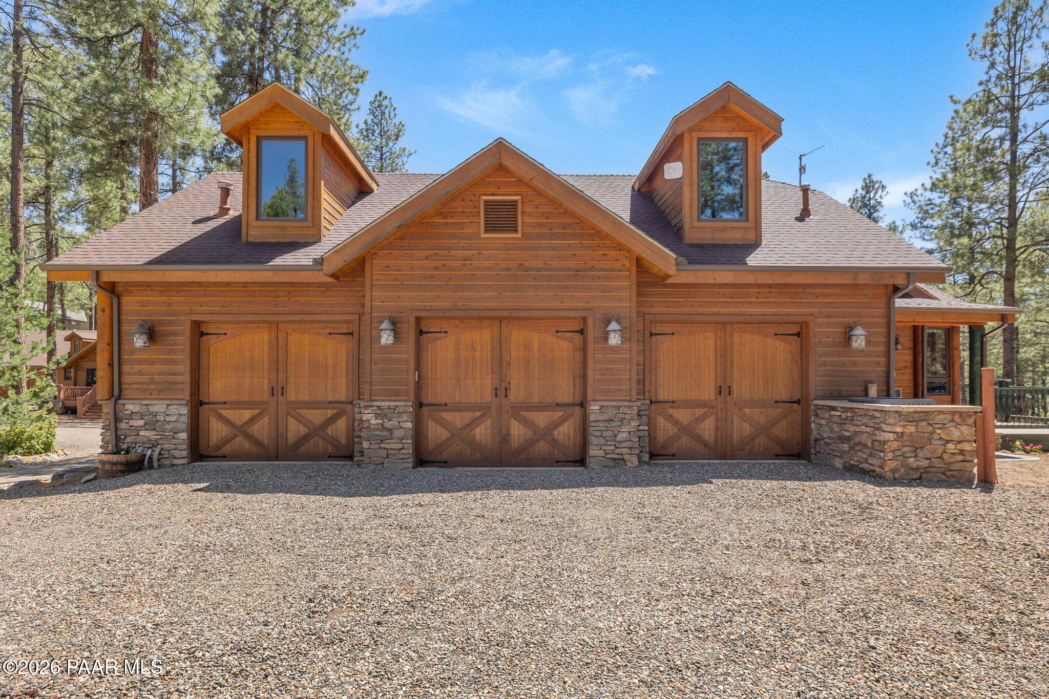 5140 East Charcoal Kiln Road Prescott, AZ 86303 - Photo 92 of 140 front view of a house with a yard