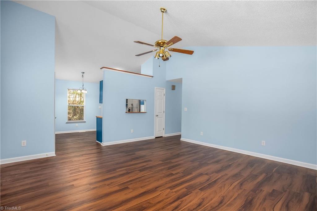 412 Shady Lane High Point, NC 27262 - Photo 8 of 20 Gallery Image 8