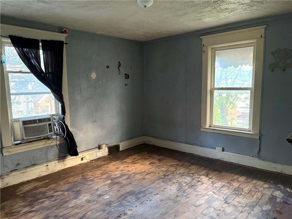 580 4th Avenue Freedom, PA 15042 - Photo 13 of 26
