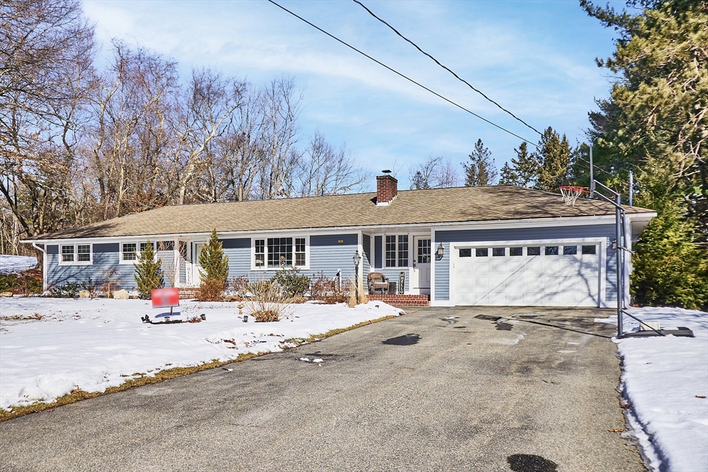 37 Chandler Road Andover, MA 01810 - Photo 1 of 37 Gallery Image 1