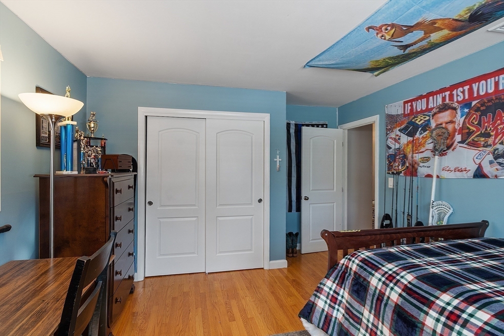 37 Chandler Road Andover, MA 01810 - Photo 20 of 37 Gallery Image 20