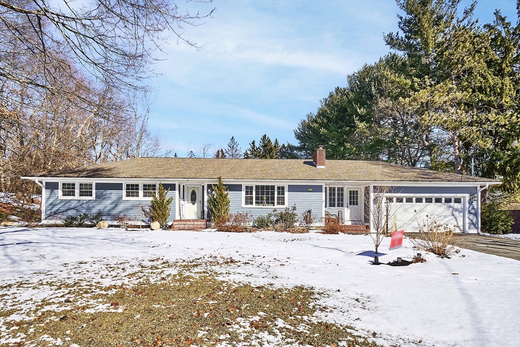37 Chandler Road Andover, MA 01810 - Photo 2 of 37 Gallery Image 2