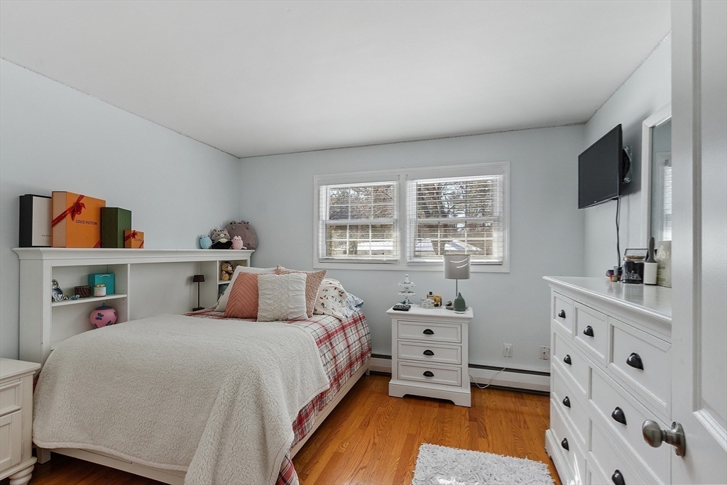 37 Chandler Road Andover, MA 01810 - Photo 21 of 37 Gallery Image 21