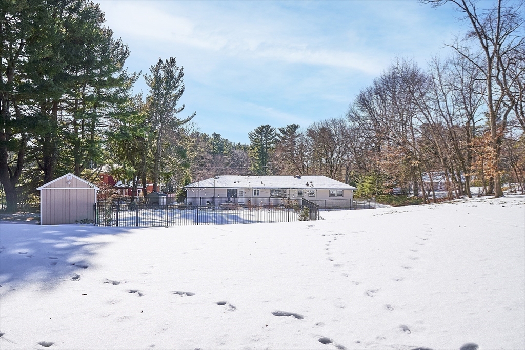 37 Chandler Road Andover, MA 01810 - Photo 28 of 37 Gallery Image 28