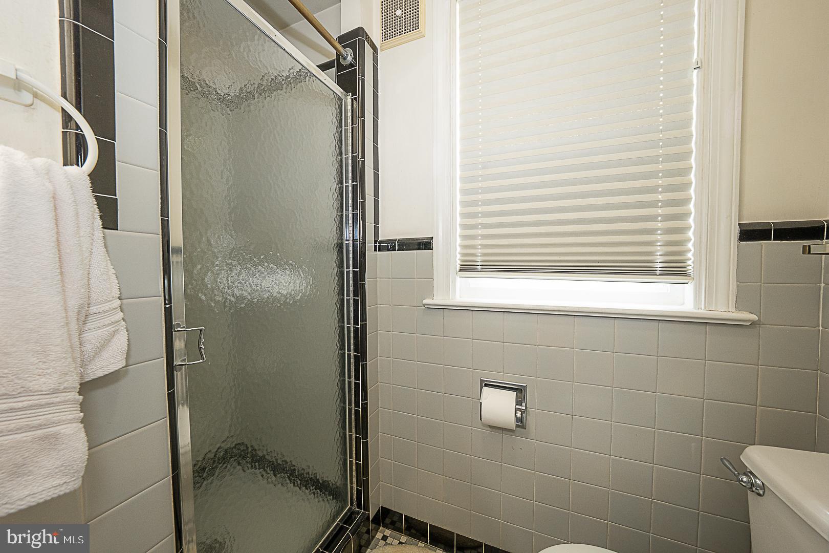 1504 Wynnewood Road Ardmore, PA 19003 - Photo 12 of 29