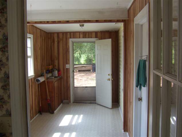 251 Hood Road Greenville, SC 29611 - Photo 6 of 8