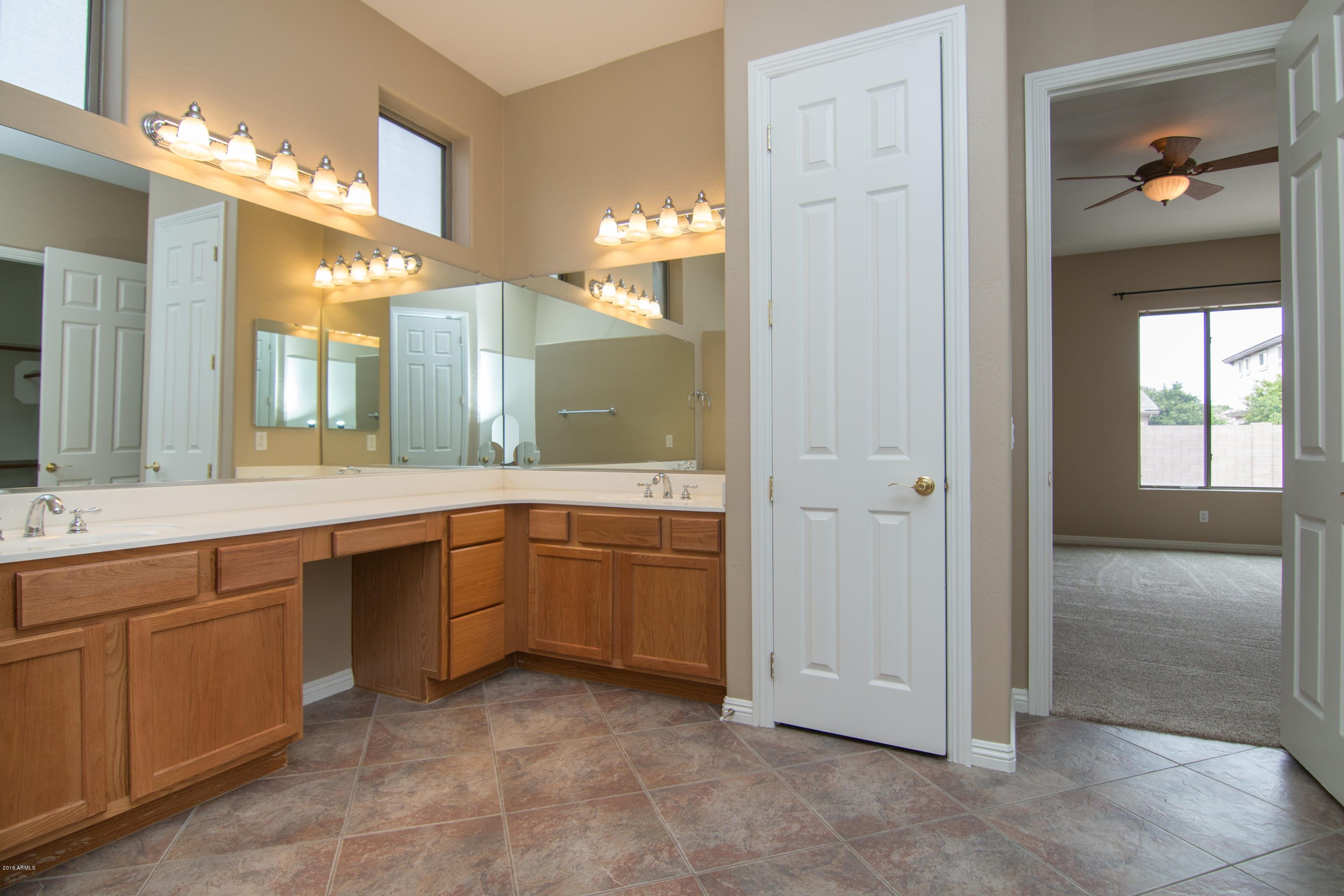 716 East Hopkins Road Gilbert, AZ 85295 - Photo 23 of 51 Master Bath