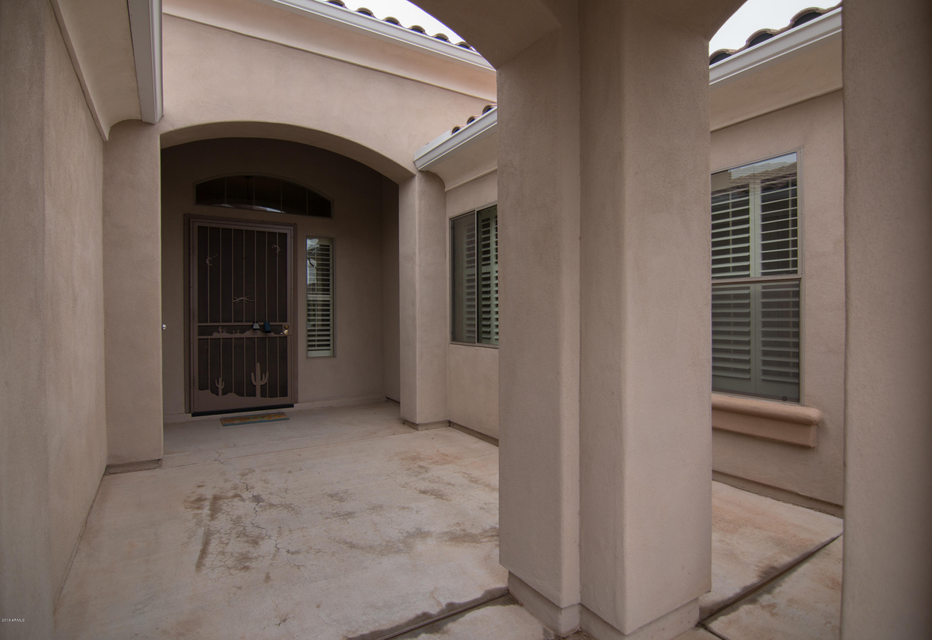 716 East Hopkins Road Gilbert, AZ 85295 - Photo 3 of 51 Court Yard