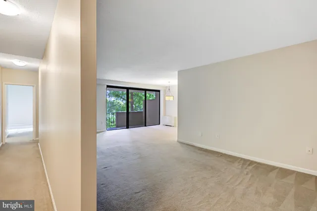 $350,000 | 4141 North Henderson Road, Unit 303, Arlington, VA 22203