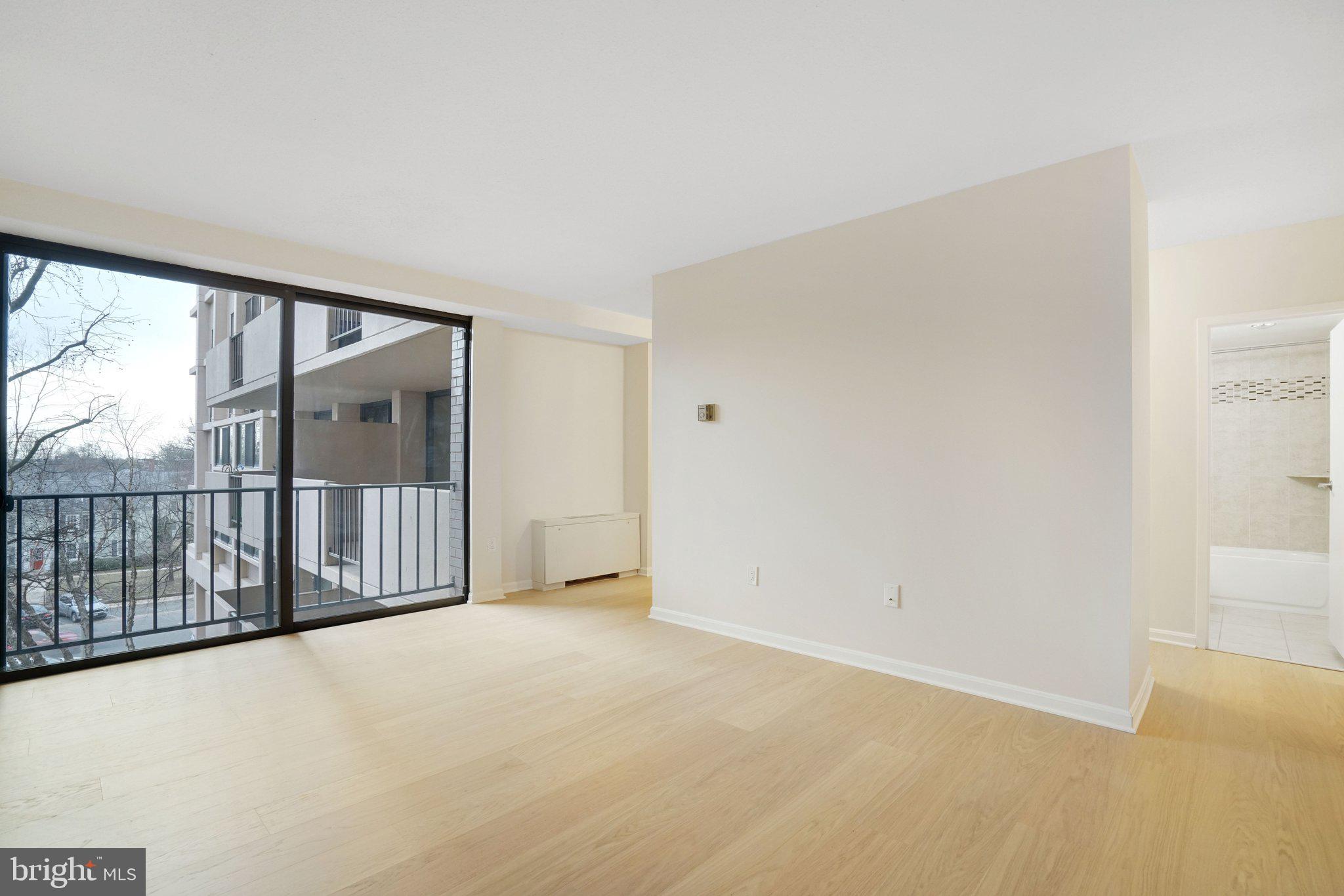 4141 North Henderson Road, Unit 303 Arlington, VA 22203 - Photo 22 of 37