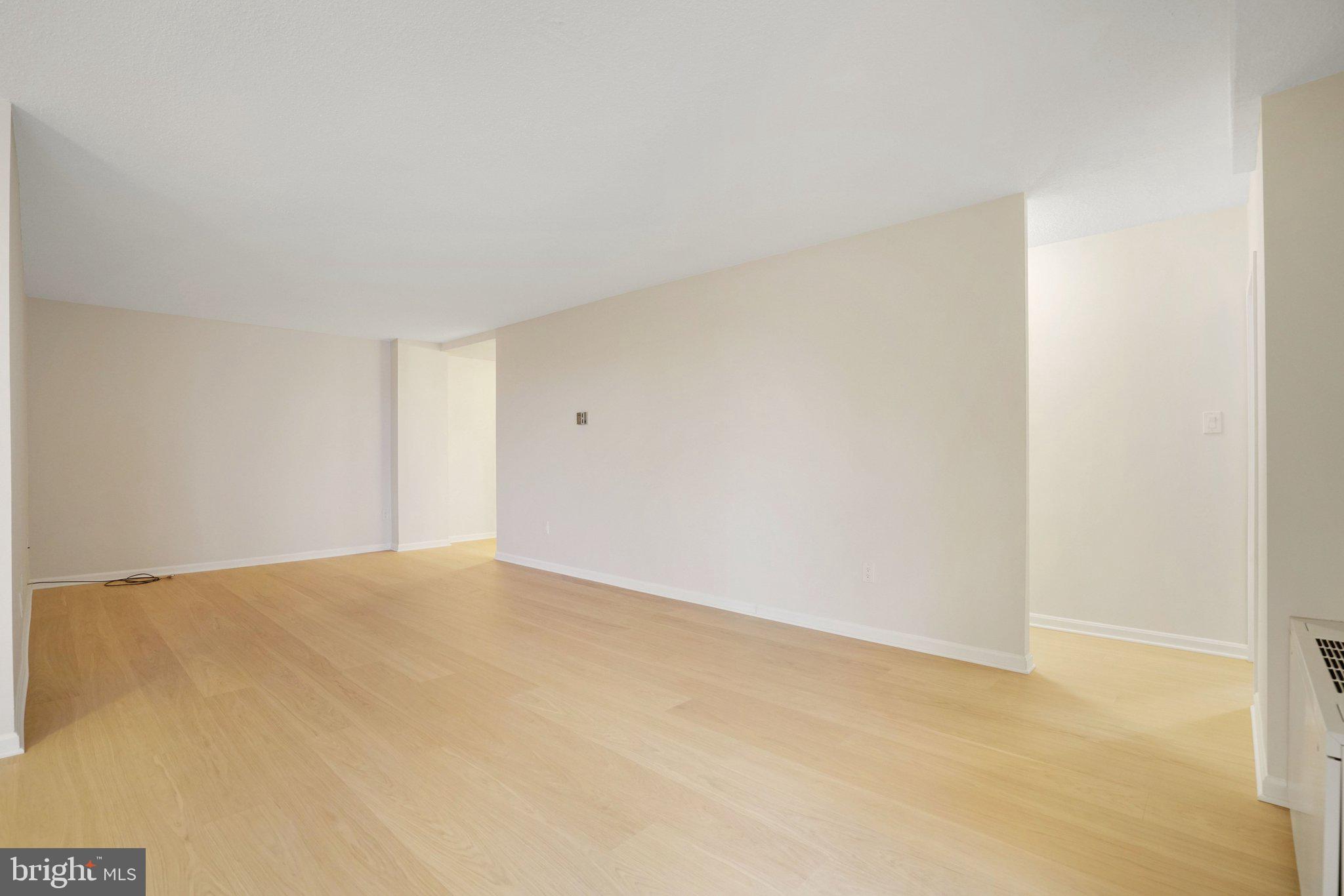 4141 North Henderson Road, Unit 303 Arlington, VA 22203 - Photo 23 of 37 a view of an empty room