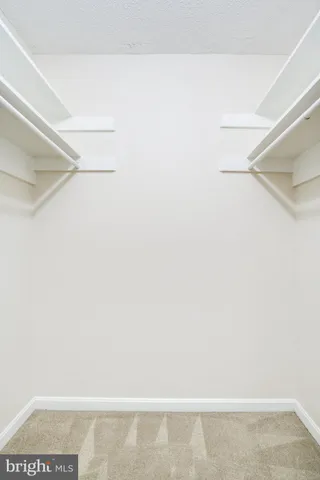 $350,000 | 4141 North Henderson Road, Unit 303, Arlington, VA 22203