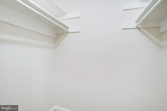 $350,000 | 4141 North Henderson Road, Unit 303, Arlington, VA 22203