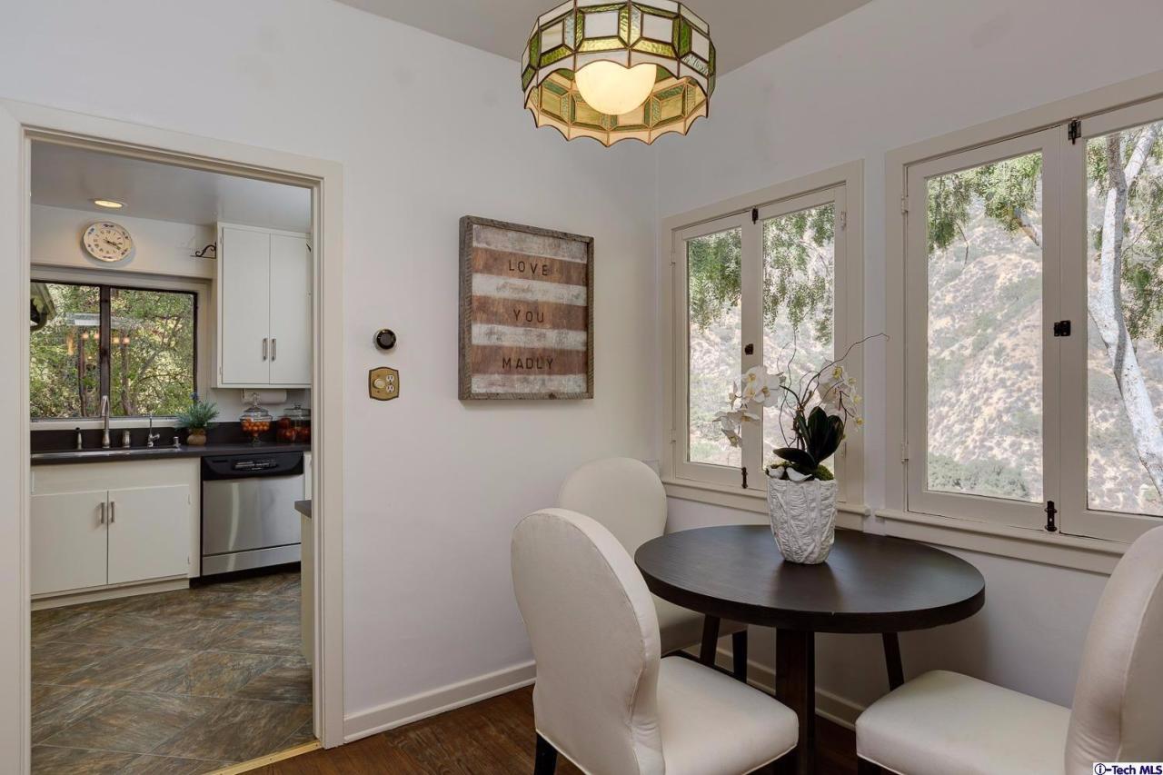 2388 North Altadena Drive Altadena, CA 91001 - Photo 17 of 32 Additional Photo