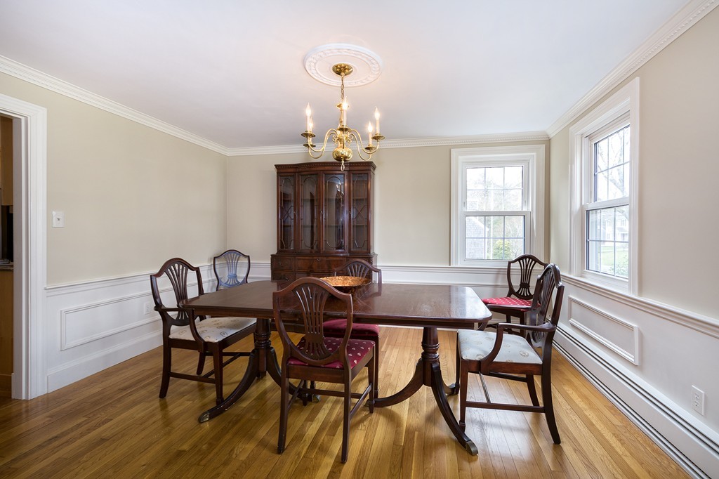 16 Pilgrim Road Hingham, MA 02043 - Photo 10 of 28 Gallery Image 10