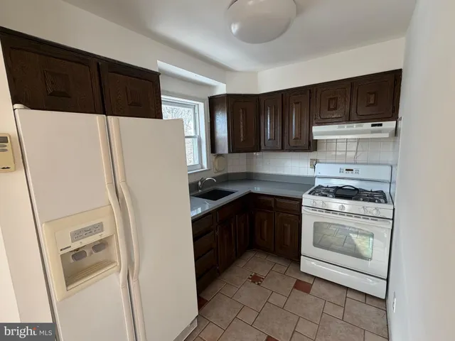 $1,550 | 12450 Knights Road, Unit 2, Philadelphia, PA 19154