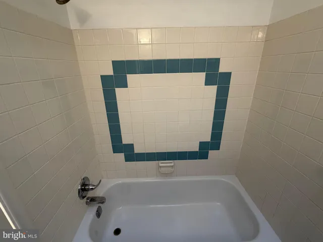 $1,550 | 12450 Knights Road, Unit 2, Philadelphia, PA 19154