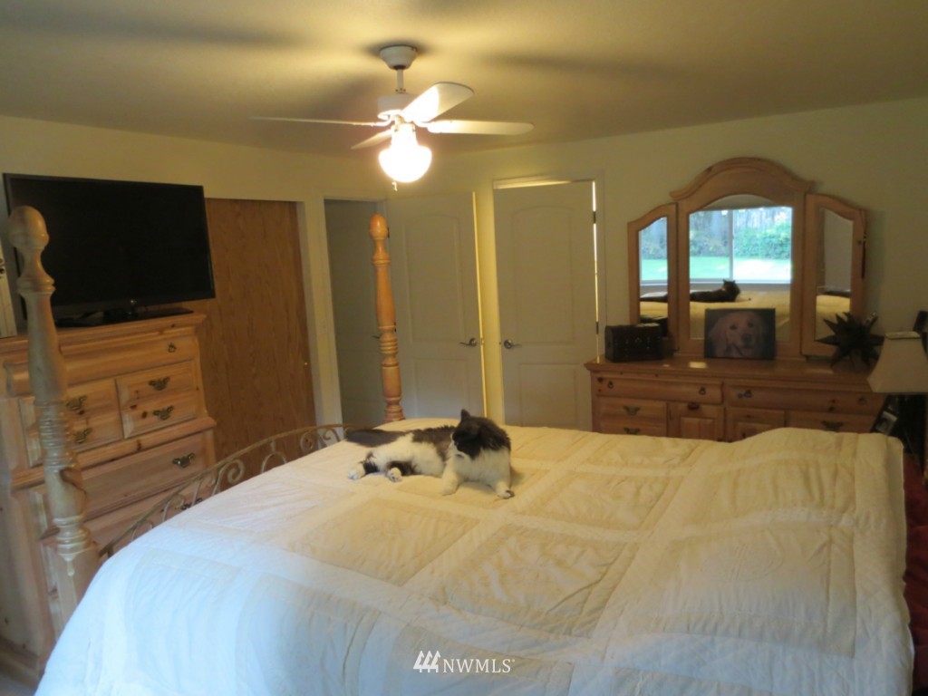 11624 Wicks Lake Road Southwest Port Orchard, WA 98367 - Photo 7 of 15 Gallery Image 7