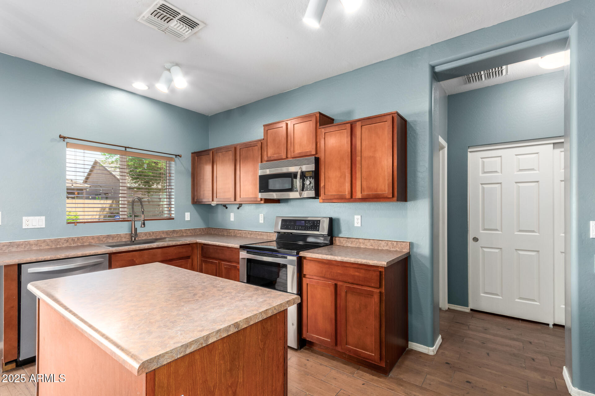 5440 West Apollo Road Laveen, AZ 85339 - Photo 8 of 43 13 - Apollo