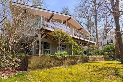 $850,000 | 414 Westwood Drive, Chapel Hill, NC 27516