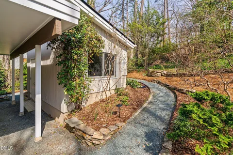 $850,000 | 414 Westwood Drive, Chapel Hill, NC 27516