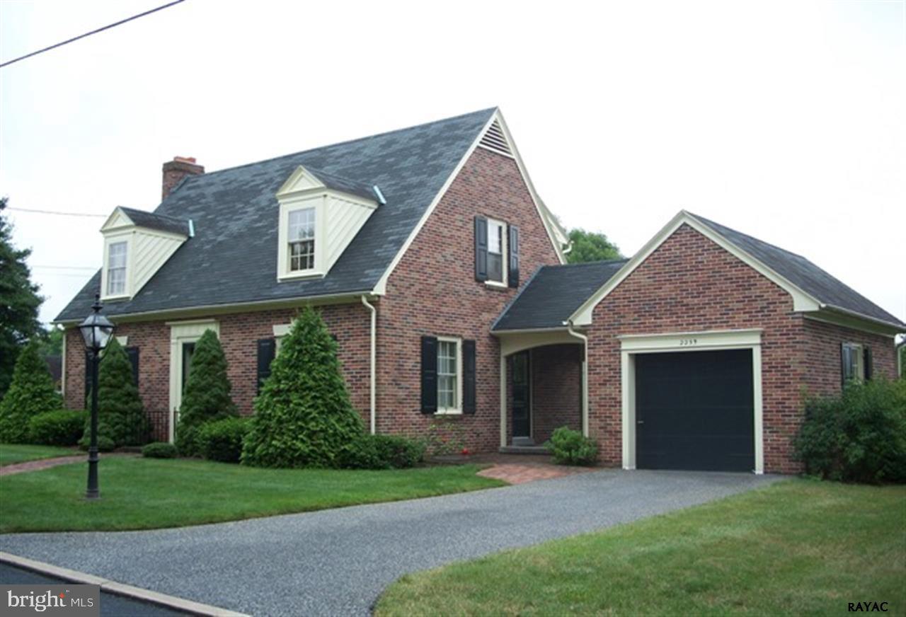 2239 Linden Road York, PA 17408 - Photo 2 of 35 Gallery Image 2