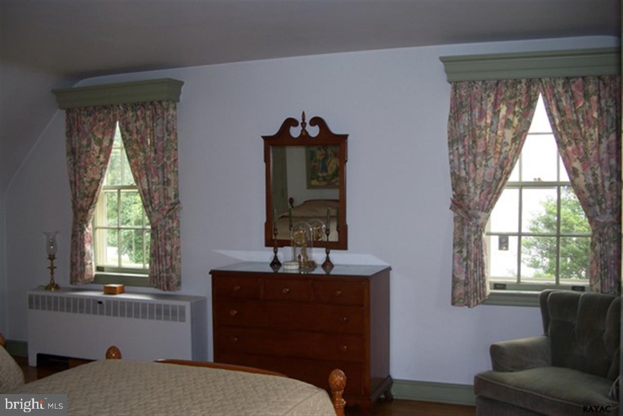 2239 Linden Road York, PA 17408 - Photo 26 of 35 Gallery Image 26