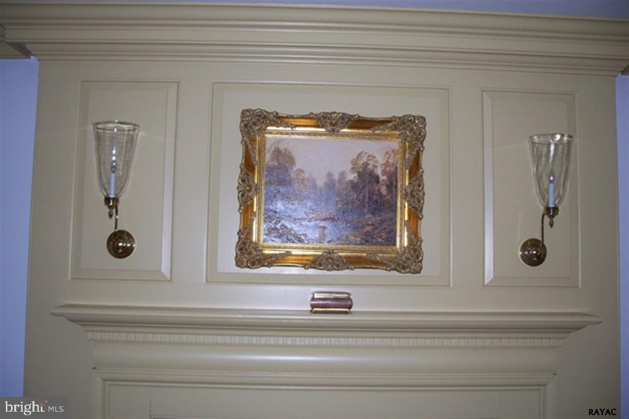 2239 Linden Road York, PA 17408 - Photo 8 of 35 Gallery Image 8