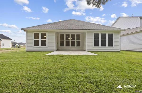 $375,990 | 25287 Burlington Drive, Denham Springs, LA 70726