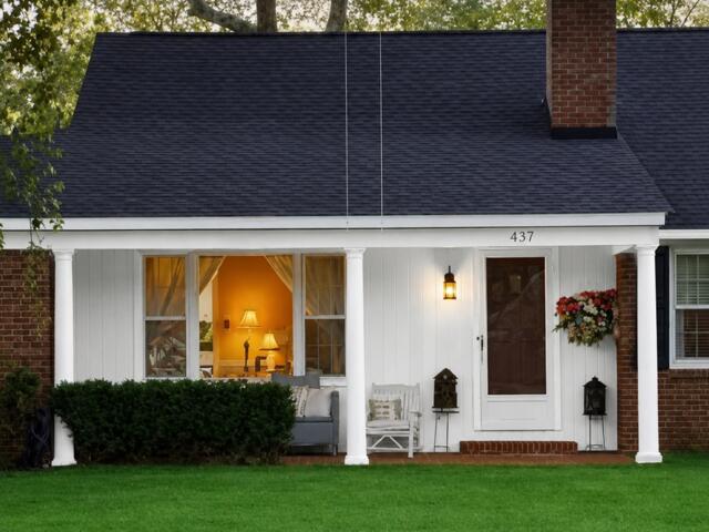 617 Green Street Kingstree, SC 29556 - Photo 1 of 27 Porch and Post White