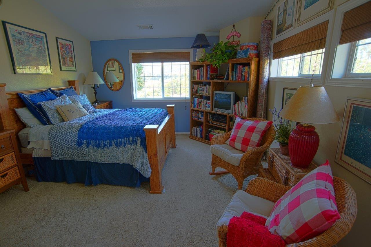7629 Gold Ray Road Central Point, OR 97502 - Photo 13 of 28 Additional Photo