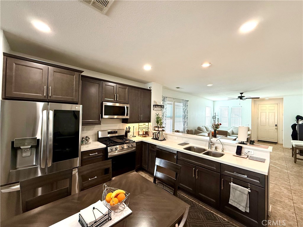 3705 Solandra Street Perris, CA 92571 - Photo 12 of 29