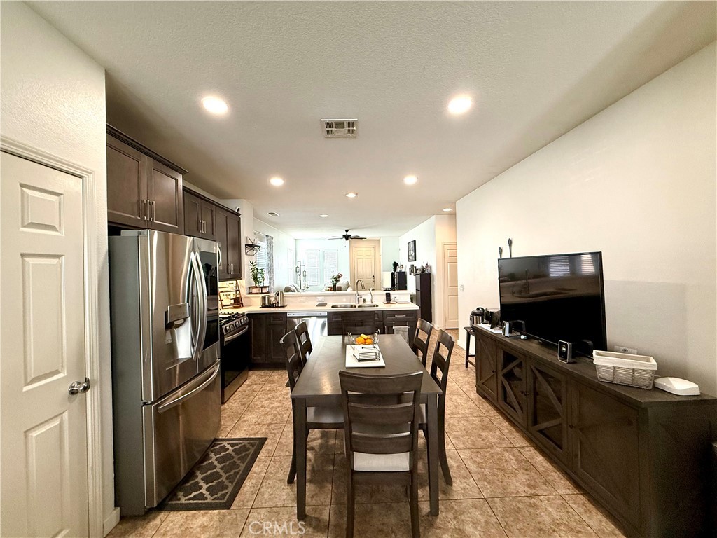 3705 Solandra Street Perris, CA 92571 - Photo 13 of 29