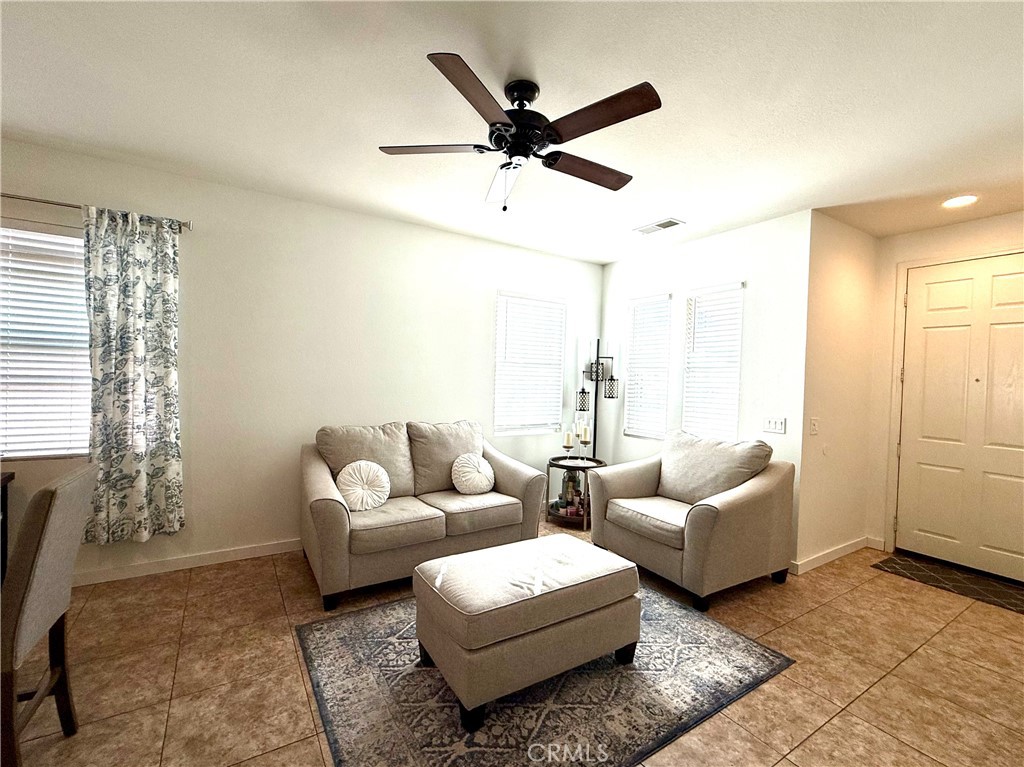 3705 Solandra Street Perris, CA 92571 - Photo 5 of 29