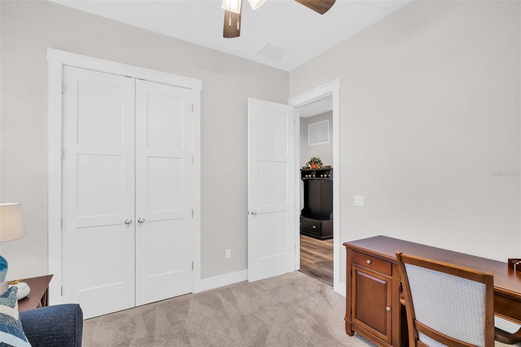 9840 West Bay Street Seminole, FL 33776 - Photo 28 of 75