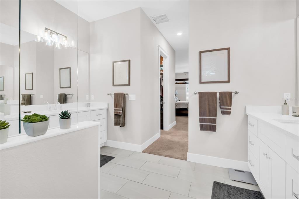 9840 West Bay Street Seminole, FL 33776 - Photo 47 of 75