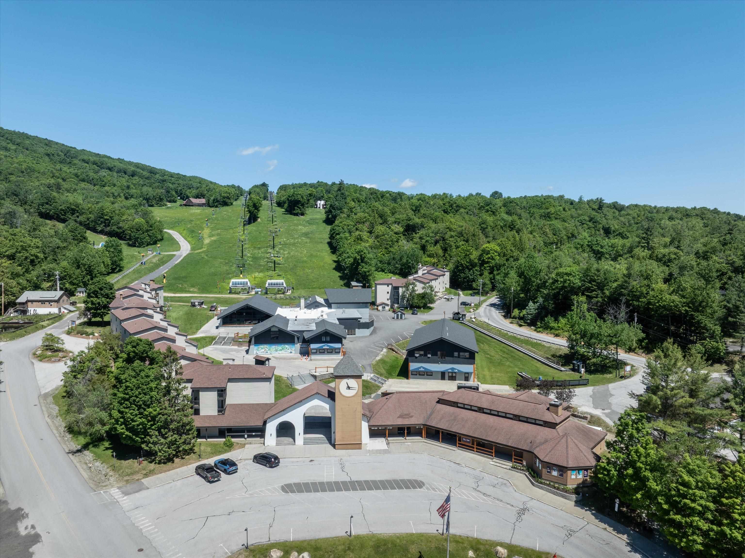 350 Mountain Road, Unit B103 Ludlow, VT 05149 - Photo 15 of 26