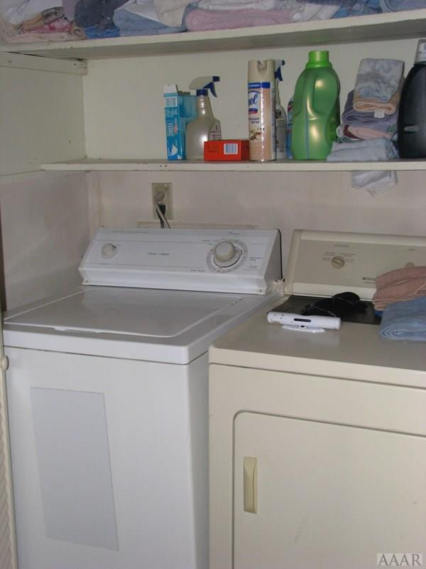 424 Beech Bay Road Roper, NC 27970 - Photo 18 of 35 Washer& dryer in hallway closet