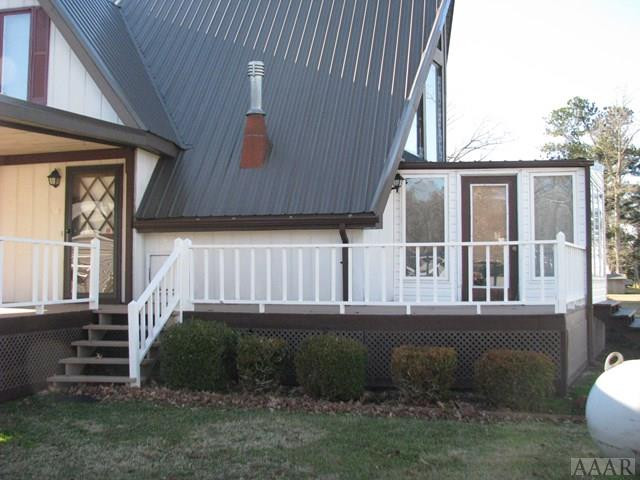 424 Beech Bay Road Roper, NC 27970 - Photo 5 of 35 Enclosed deck (sunroom)