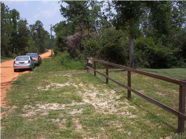 6380 Brickyard Road Molino, FL 32577 - Photo 11 of 17 Gallery Image 11