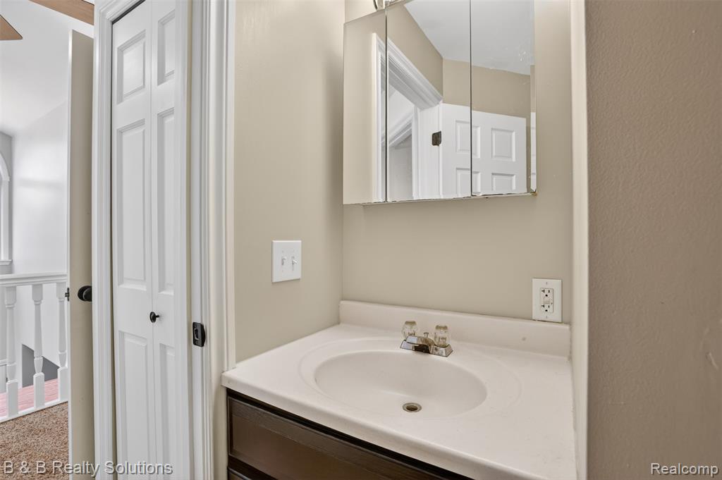8862 Cade Road Brown City, MI 48416 - Photo 28 of 53