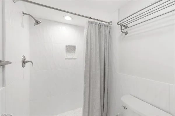 $319,000 | 1828 Kings Lake Boulevard, Unit 103, Naples, FL 34112