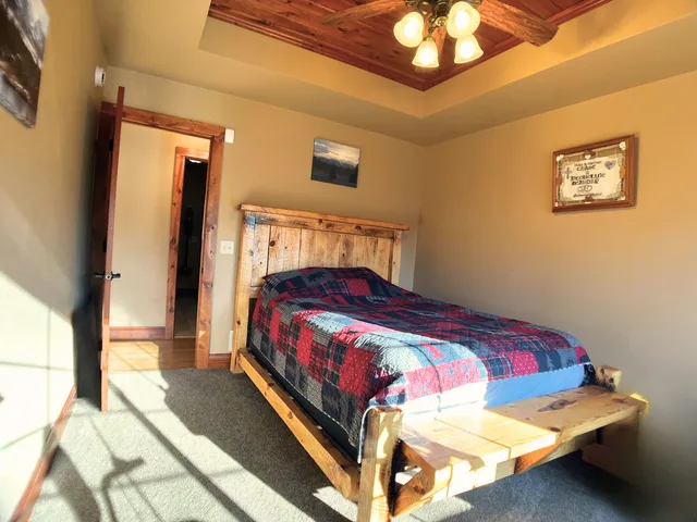 $625,900 | 29631 Percheron Drive, Breezy Point, MN 56472