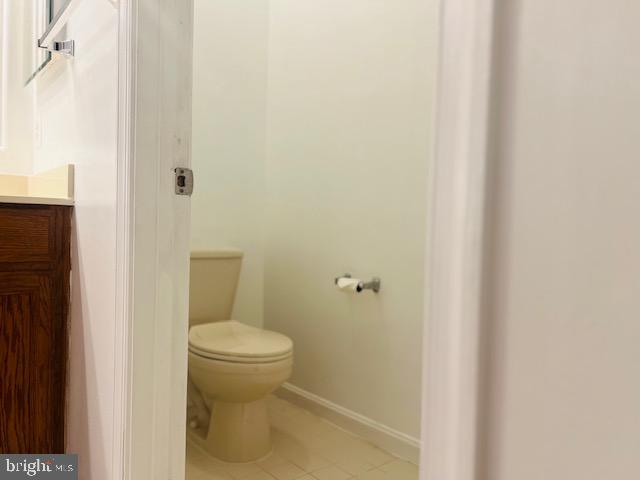 3135 Floating Leaf Lane Waldorf, MD 20603 - Photo 43 of 100 a white toilet sitting next to a shower