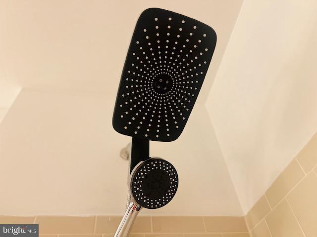 3135 Floating Leaf Lane Waldorf, MD 20603 - Photo 62 of 100 New Shower Head