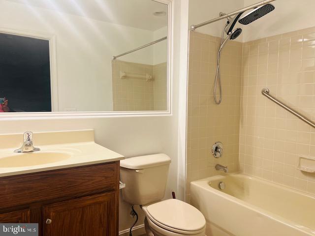 3135 Floating Leaf Lane Waldorf, MD 20603 - Photo 64 of 100 Upstairs Bathroom