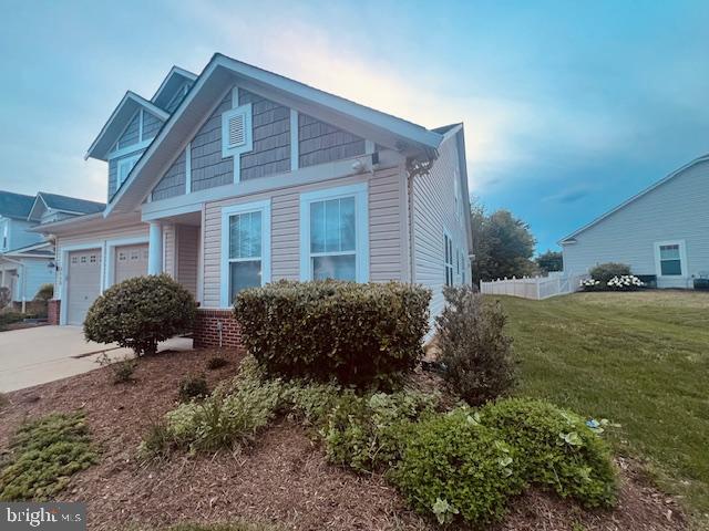 3135 Floating Leaf Lane Waldorf, MD 20603 - Photo 81 of 100 Landscaping